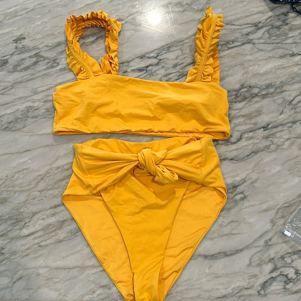 Onia swim